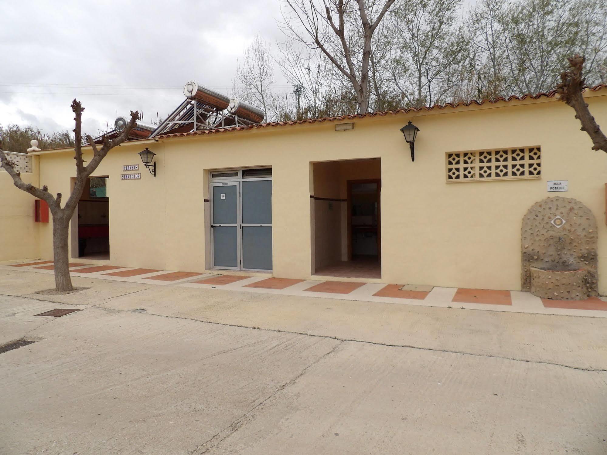 Hotel Oasis Country Park Rugat Zewnętrze zdjęcie