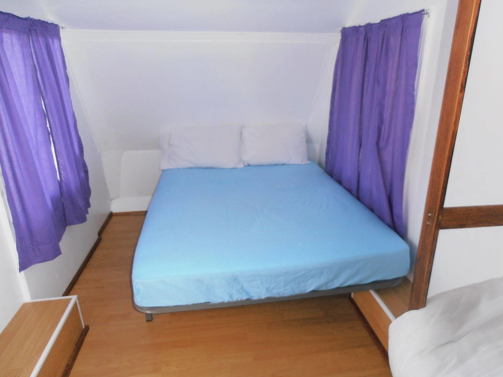 Hotel Oasis Country Park Rugat Zewnętrze zdjęcie